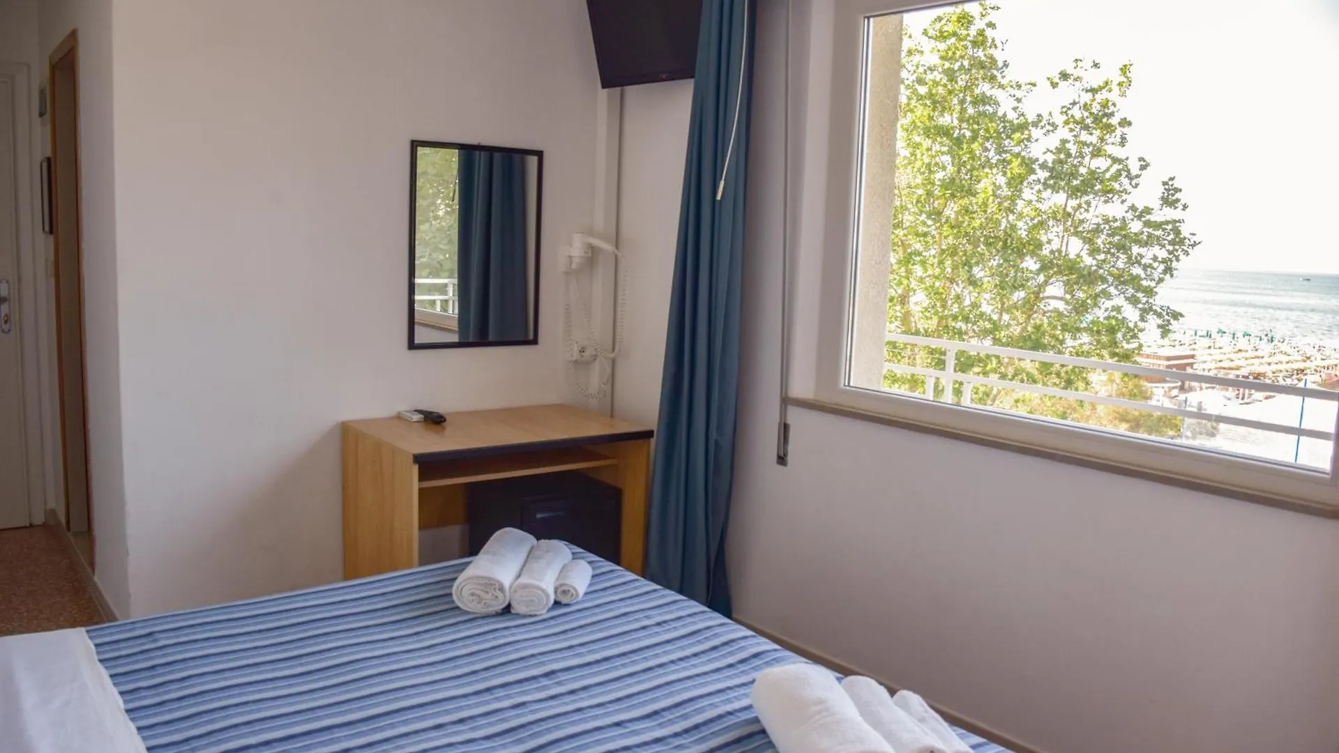 Hotel Los Angeles - Fronte Mare Riccione Italia
